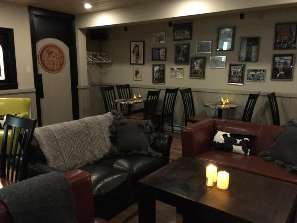 The Bulldog Hotel 실버 스타 외부 사진